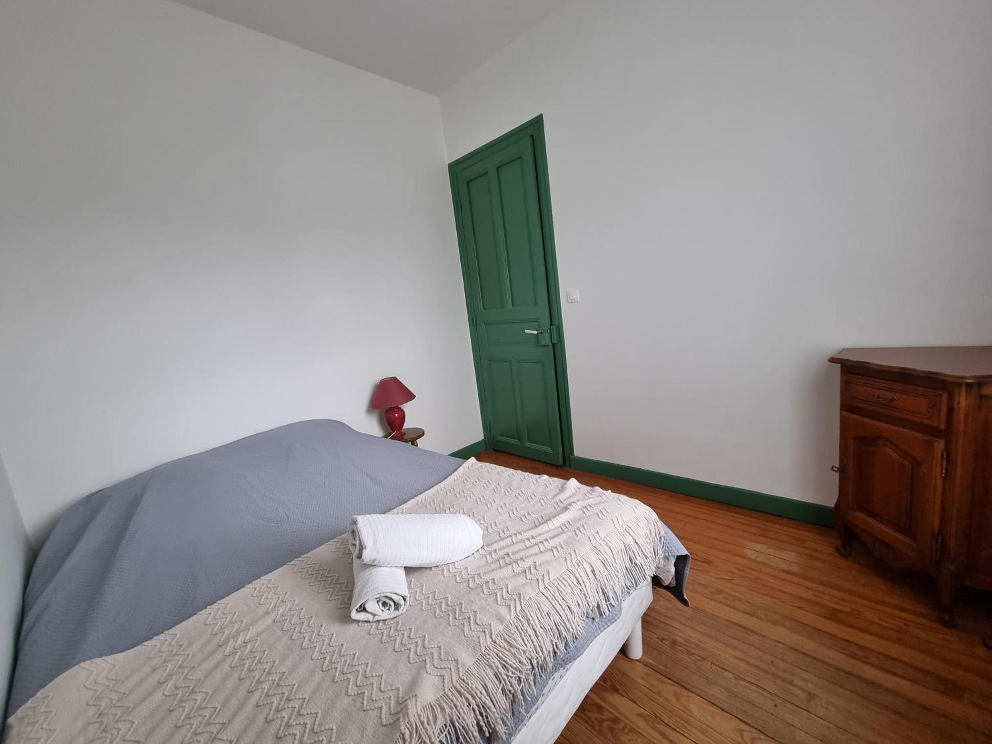 L Essentiel Gite Pour 6 Personnes Sireuil  Exteriör bild